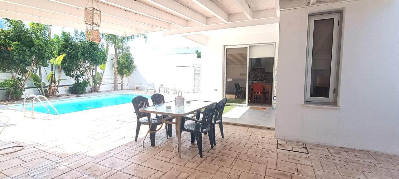 Colonial Villa 32 Perivolia Exterior photo